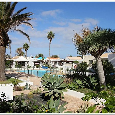 Estrella Del Mar 8. 1 Bedroom Villa With Pool And Gardens 300 Metres From The Beach Corralejo Kültér fotó