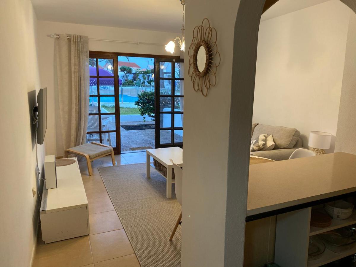 Estrella Del Mar 8. 1 Bedroom Villa With Pool And Gardens 300 Metres From The Beach Corralejo Kültér fotó